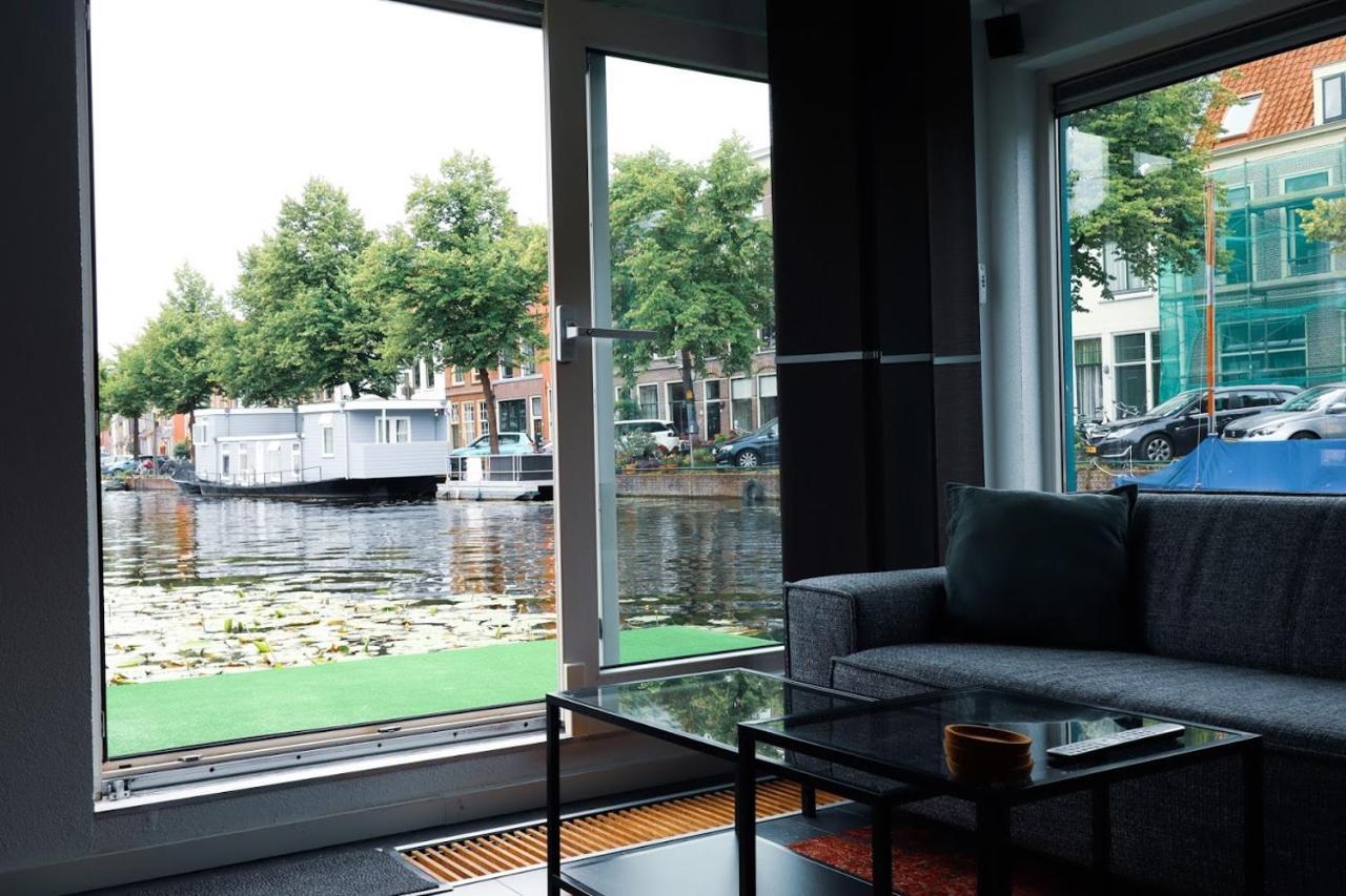 Beautiful Houseboat In The Centre Of Leiden ライデン エクステリア 写真