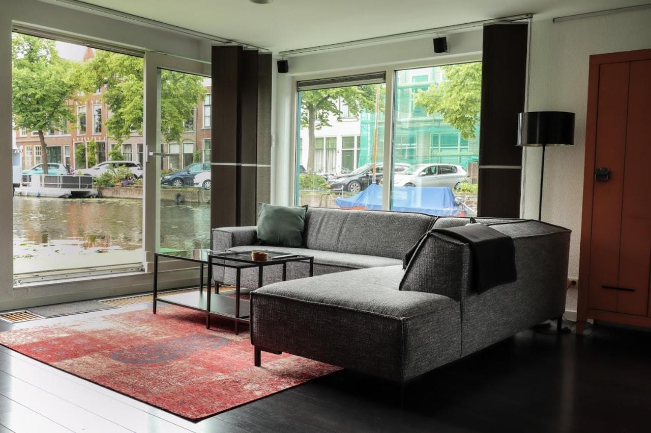 Beautiful Houseboat In The Centre Of Leiden ライデン エクステリア 写真